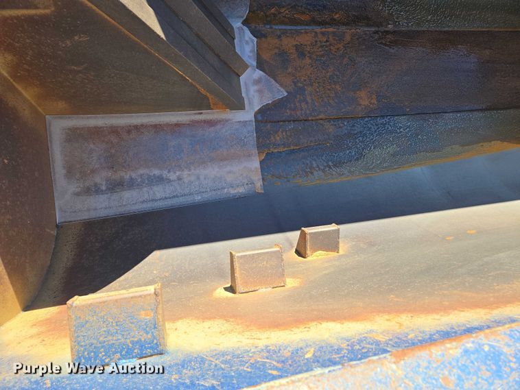 image for item DU2700 2019 Kenworth T880 dump truck