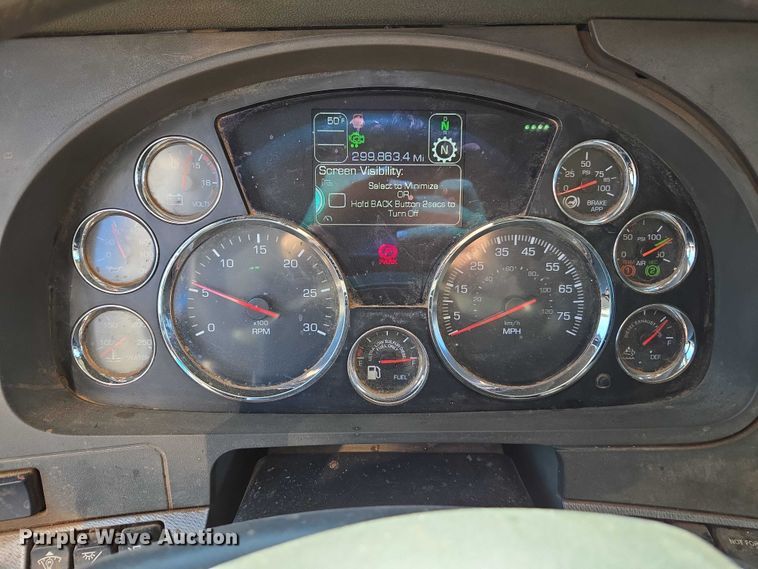 image for item DU2700 2019 Kenworth T880 dump truck