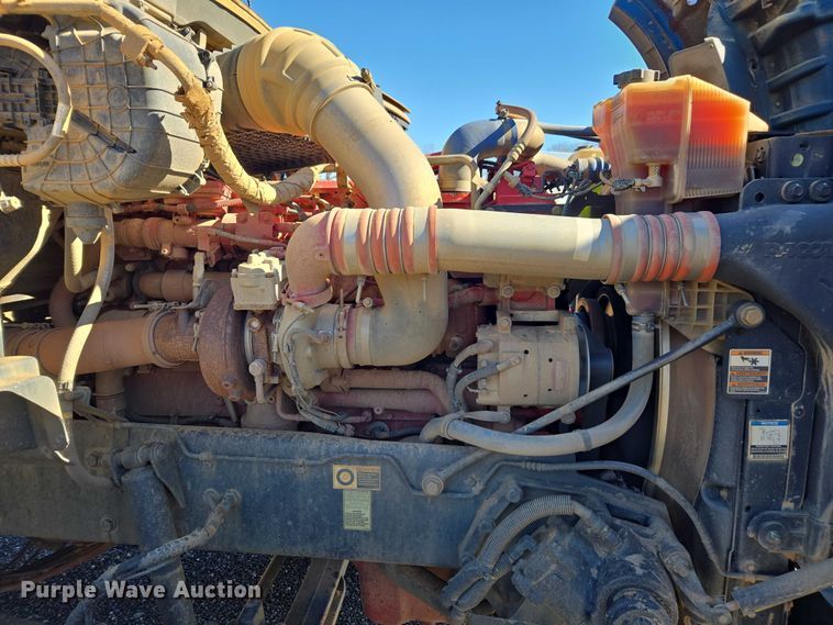 image for item DU2700 2019 Kenworth T880 dump truck