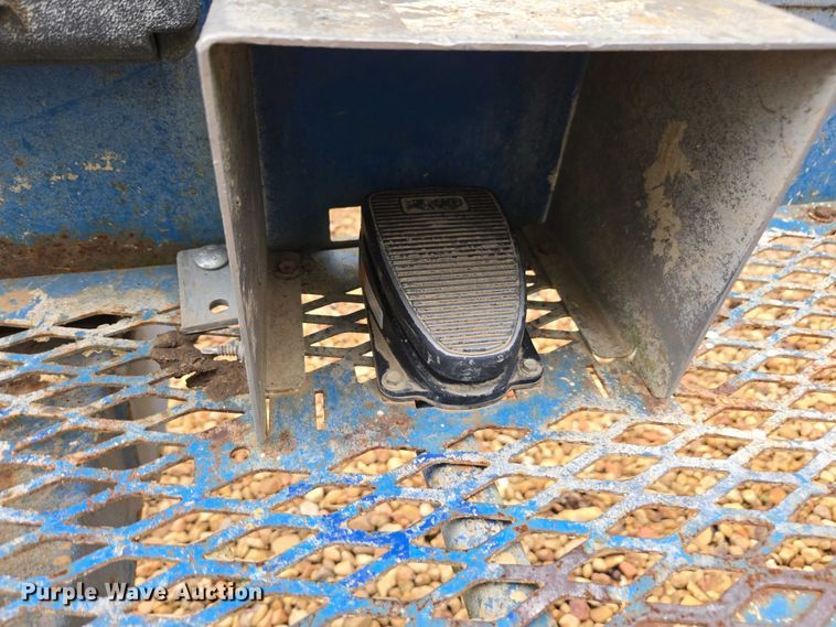 image for item DU2738 2014 Genie S-60X boom lift