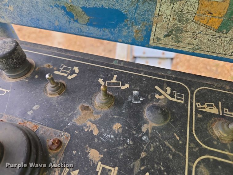 image for item DU2738 2014 Genie S-60X boom lift