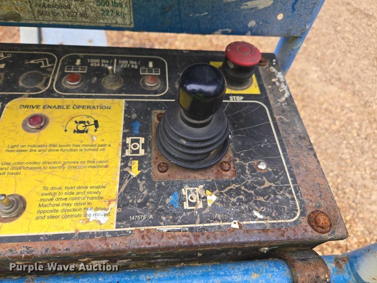 image for item DU2738 2014 Genie S-60X boom lift