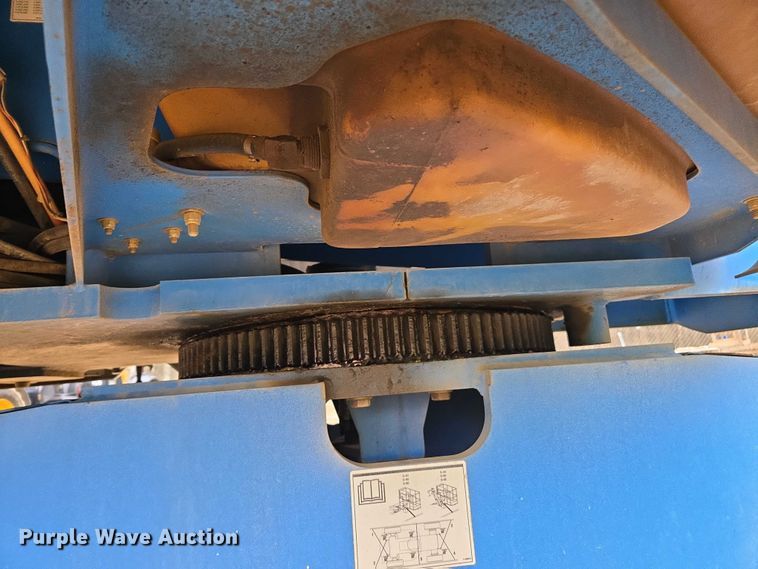 image for item DU2738 2014 Genie S-60X boom lift