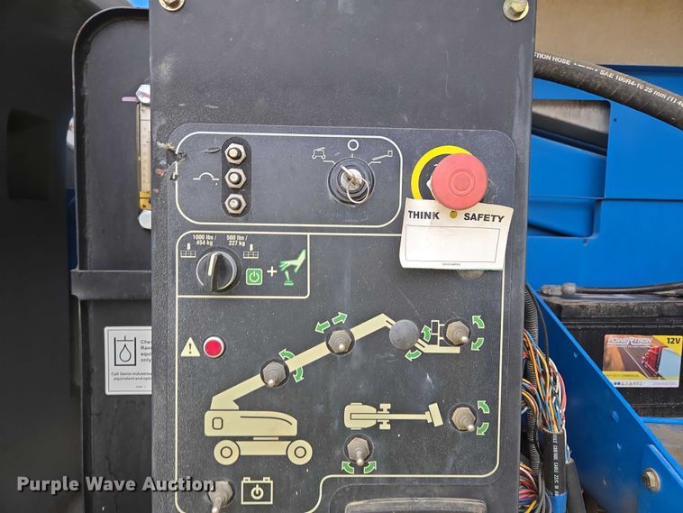 image for item DU2738 2014 Genie S-60X boom lift