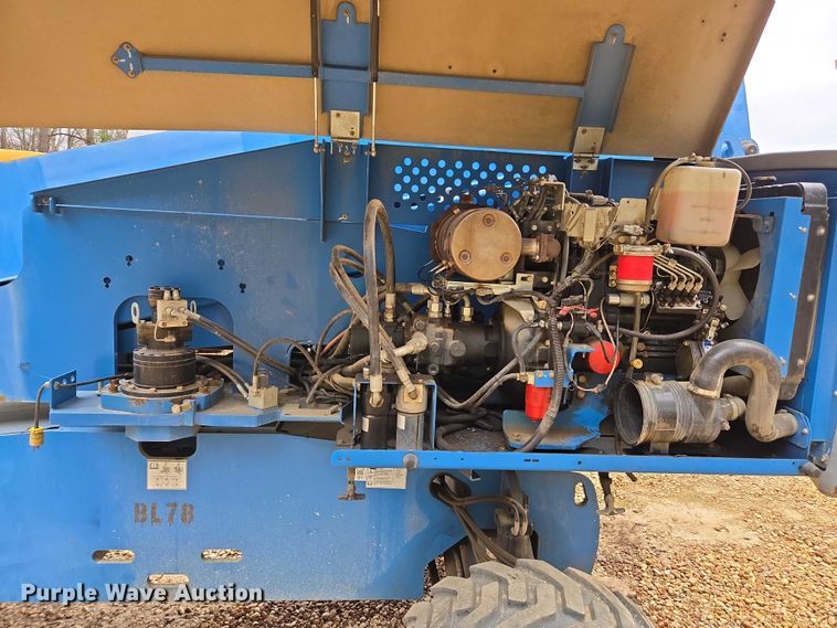 image for item DU2738 2014 Genie S-60X boom lift