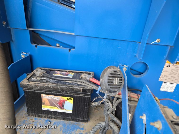 image for item DU2738 2014 Genie S-60X boom lift