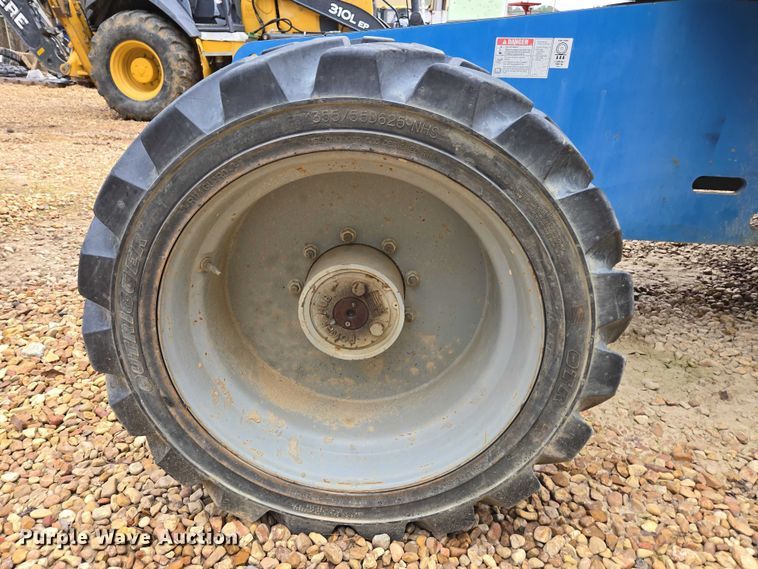 image for item DU2738 2014 Genie S-60X boom lift