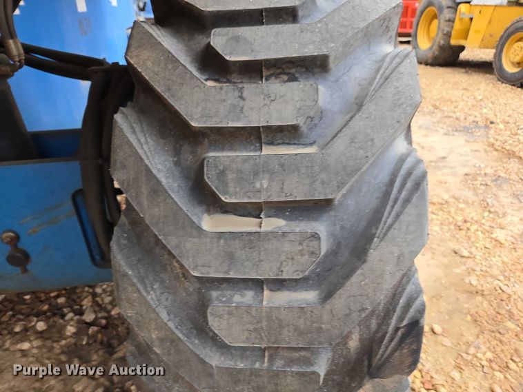 image for item DU2738 2014 Genie S-60X boom lift