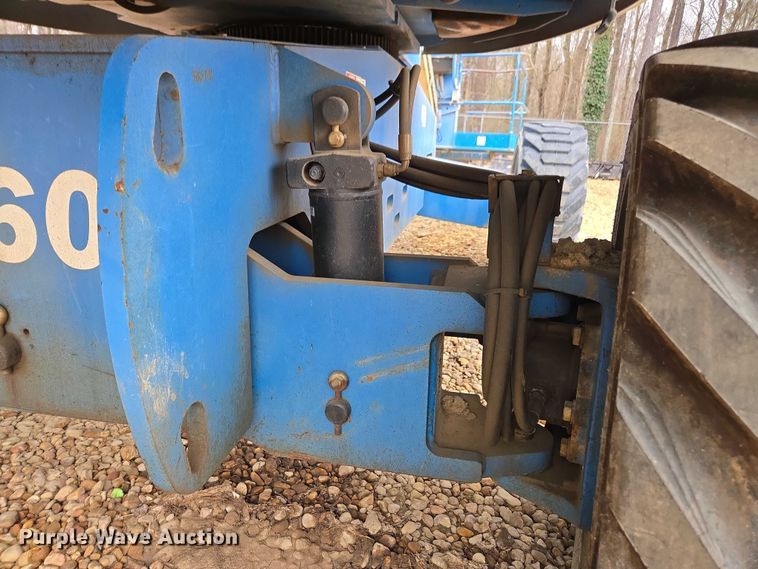 image for item DU2738 2014 Genie S-60X boom lift