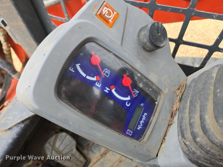 image for item DU2740 2020 Kubota SVL65-2 tracked skid steer loader