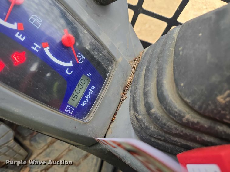 image for item DU2740 2020 Kubota SVL65-2 tracked skid steer loader