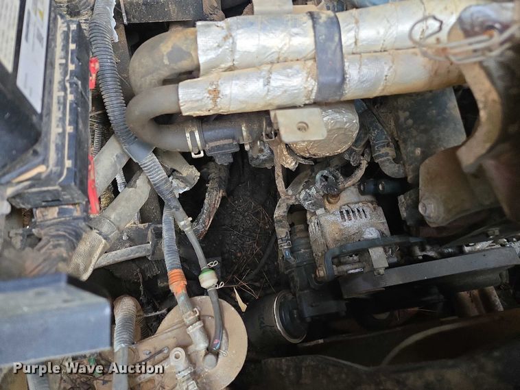 image for item DU2740 2020 Kubota SVL65-2 tracked skid steer loader