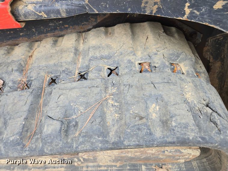 image for item DU2740 2020 Kubota SVL65-2 tracked skid steer loader