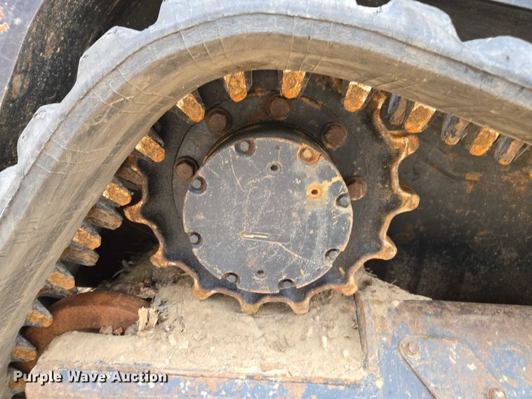 image for item DU2740 2020 Kubota SVL65-2 tracked skid steer loader