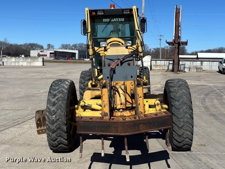 image for item DU6944 2006 Komatsu GD655-3 motor grader