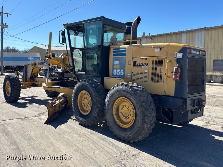 image for item DU6944 2006 Komatsu GD655-3 motor grader