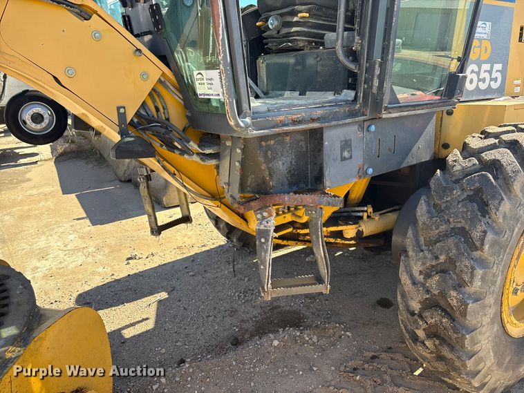 image for item DU6944 2006 Komatsu GD655-3 motor grader