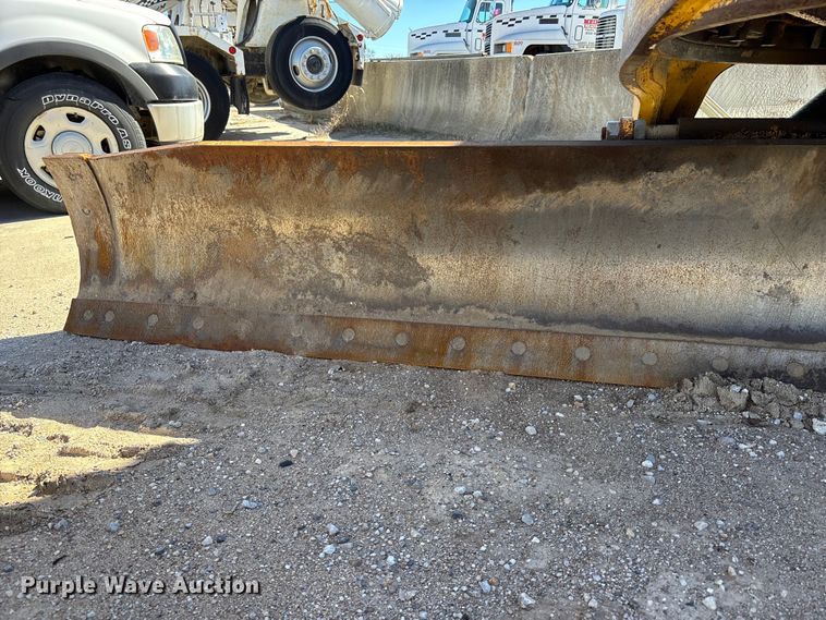 image for item DU6944 2006 Komatsu GD655-3 motor grader