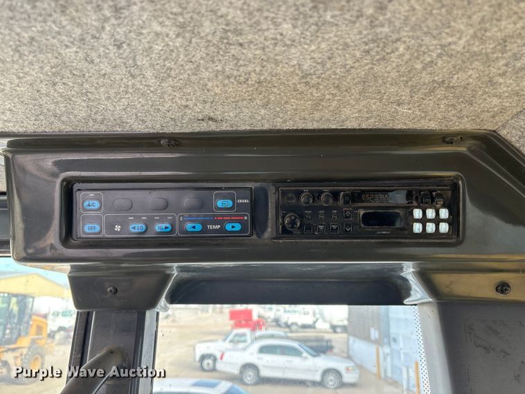 image for item DU6944 2006 Komatsu GD655-3 motor grader