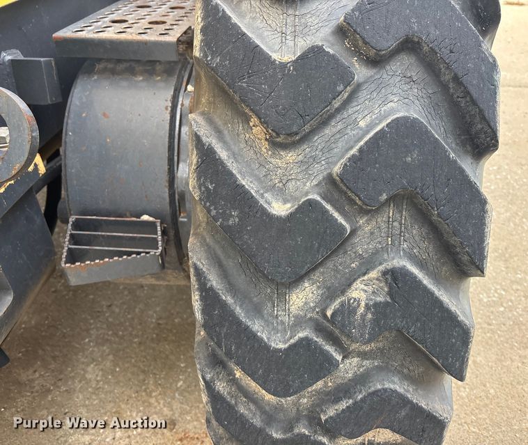 image for item DU6944 2006 Komatsu GD655-3 motor grader