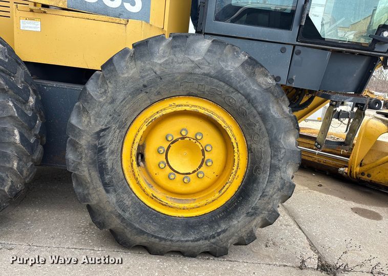 image for item DU6944 2006 Komatsu GD655-3 motor grader