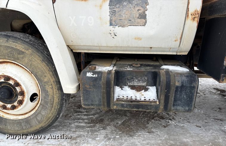 image for item DU6999 1988 Chevrolet C70 flatbed truck