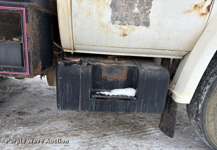 image for item DU6999 1988 Chevrolet C70 flatbed truck