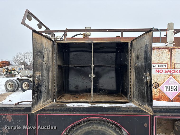 image for item DU6999 1988 Chevrolet C70 flatbed truck