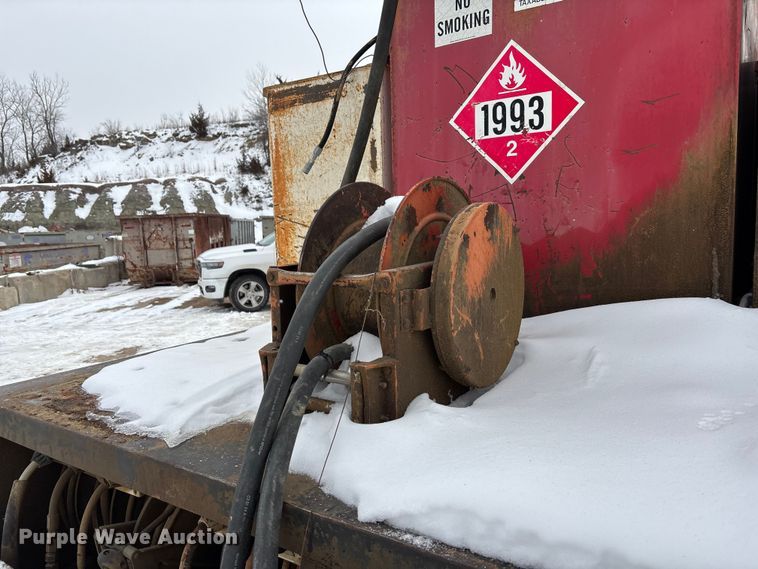 image for item DU6999 1988 Chevrolet C70 flatbed truck