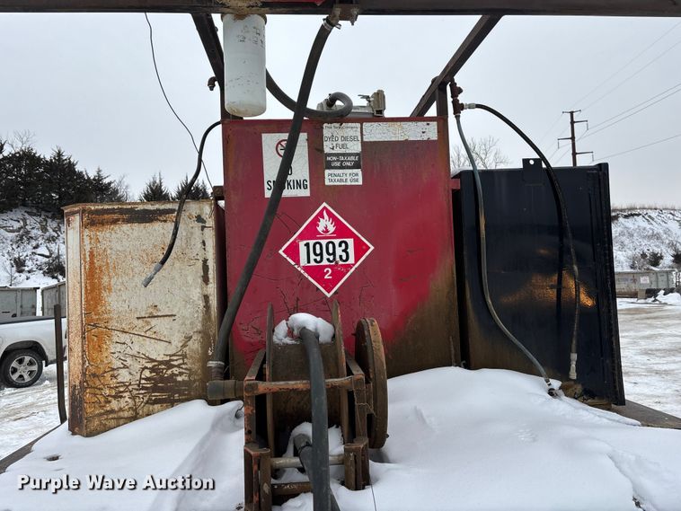 image for item DU6999 1988 Chevrolet C70 flatbed truck