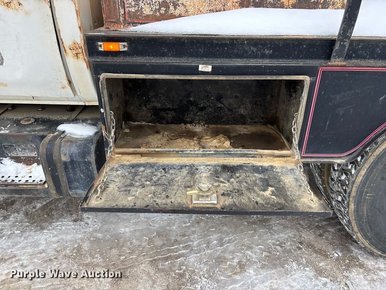 image for item DU6999 1988 Chevrolet C70 flatbed truck