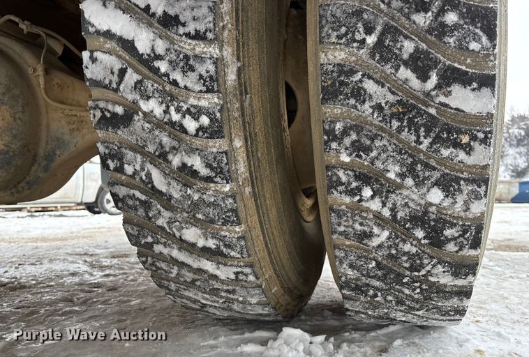 image for item DU6999 1988 Chevrolet C70 flatbed truck