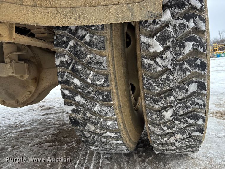 image for item DU6999 1988 Chevrolet C70 flatbed truck