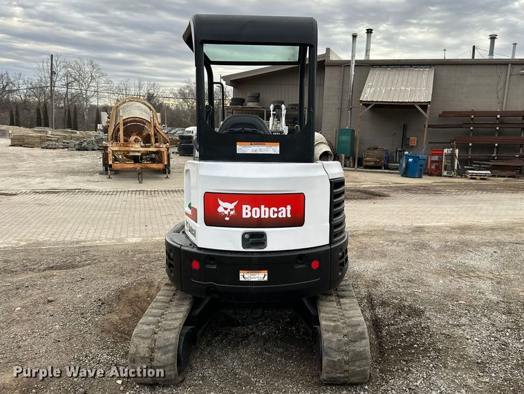 image for item DV0786 2014 Bobcat E26 mini excavator