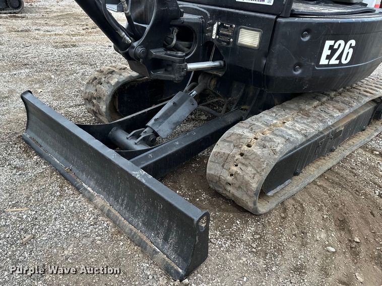 image for item DV0786 2014 Bobcat E26 mini excavator