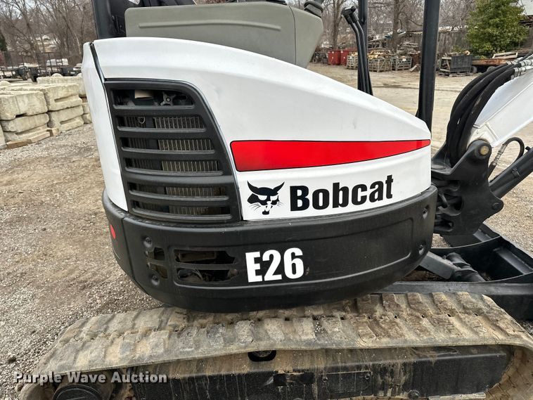 image for item DV0786 2014 Bobcat E26 mini excavator
