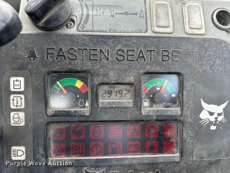 image for item DV0786 2014 Bobcat E26 mini excavator