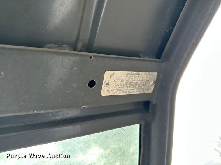 image for item DV0786 2014 Bobcat E26 mini excavator