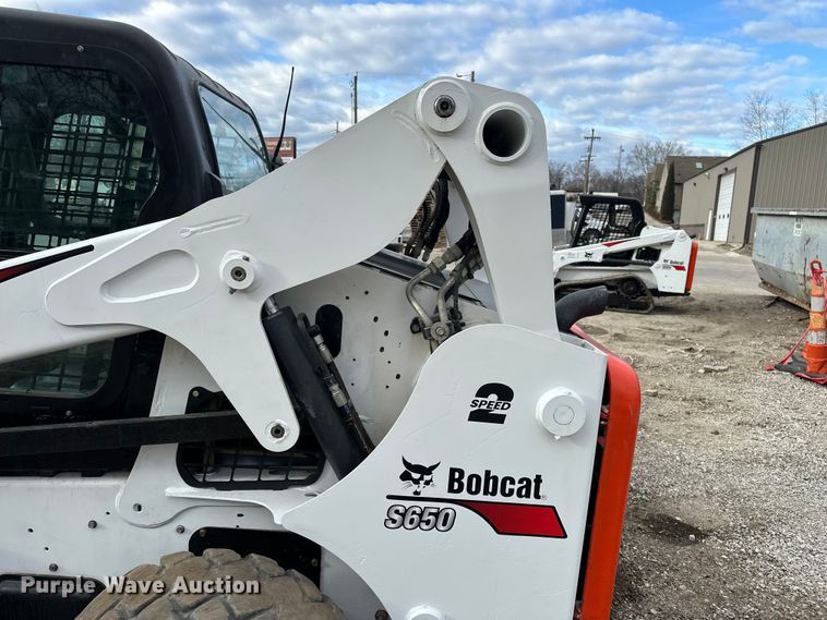 image for item DV0787 2018 Bobcat S650 skid steer loader