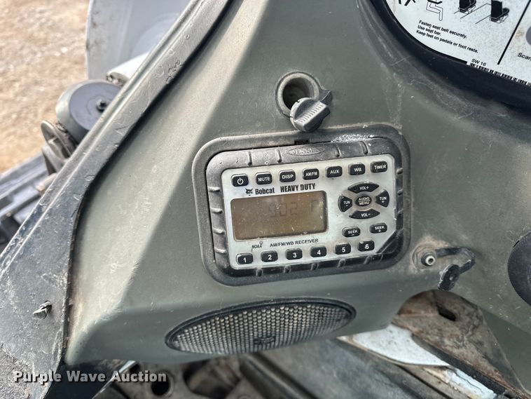 image for item DV0787 2018 Bobcat S650 skid steer loader