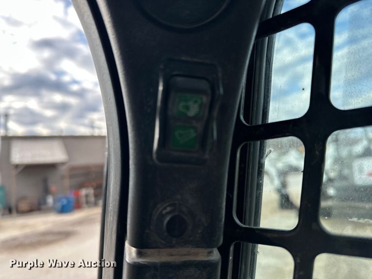 image for item DV0787 2018 Bobcat S650 skid steer loader