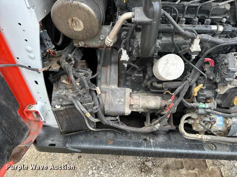 image for item DV0787 2018 Bobcat S650 skid steer loader