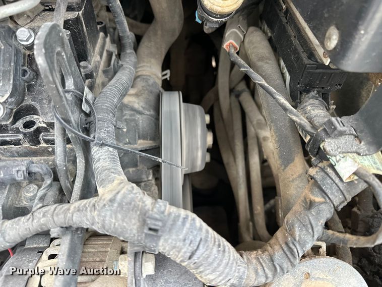 image for item DV0787 2018 Bobcat S650 skid steer loader