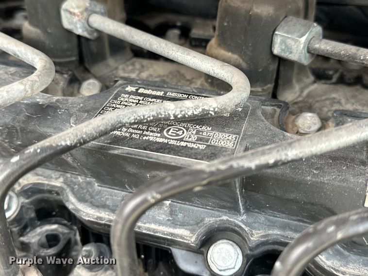 image for item DV0787 2018 Bobcat S650 skid steer loader