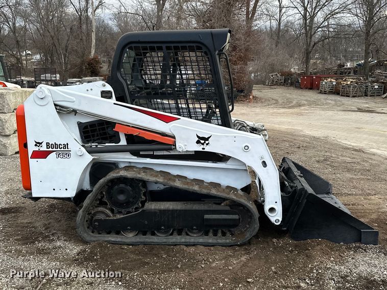 image for item DV0788 2015 Bobcat T450 tracked skid steer loader