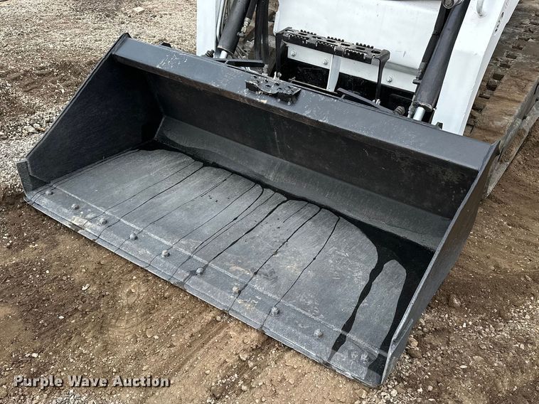 image for item DV0788 2015 Bobcat T450 tracked skid steer loader