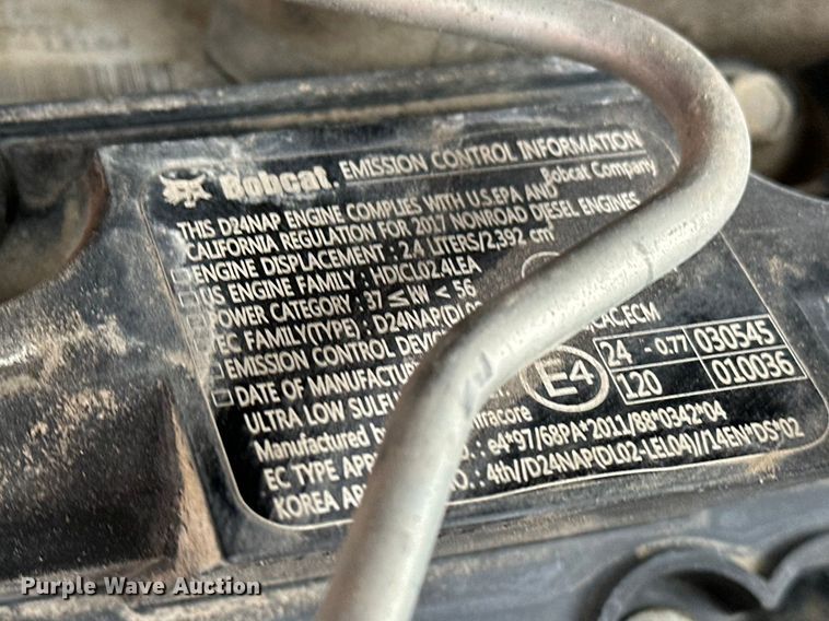 image for item DV0788 2015 Bobcat T450 tracked skid steer loader