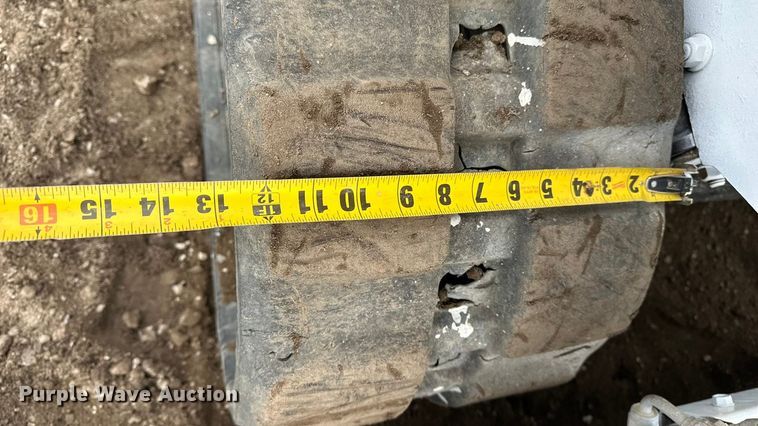 image for item DV0788 2015 Bobcat T450 tracked skid steer loader