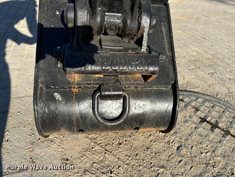 image for item DV0790 2015 Bobcat E32 mini excavator