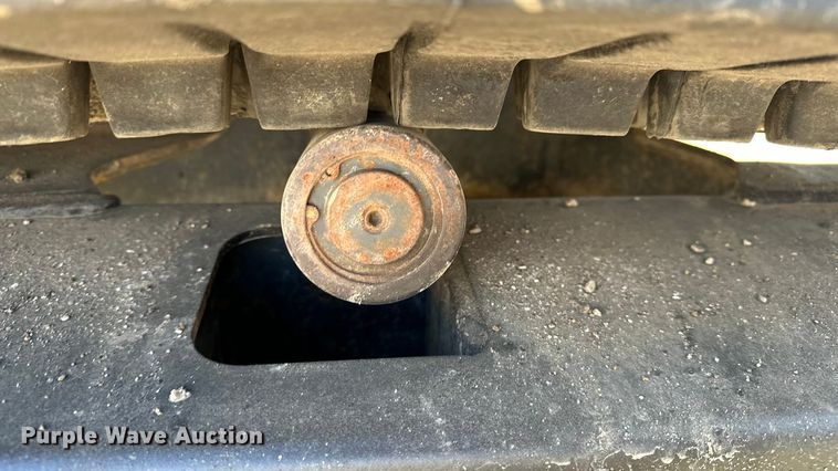 image for item DV0790 2015 Bobcat E32 mini excavator